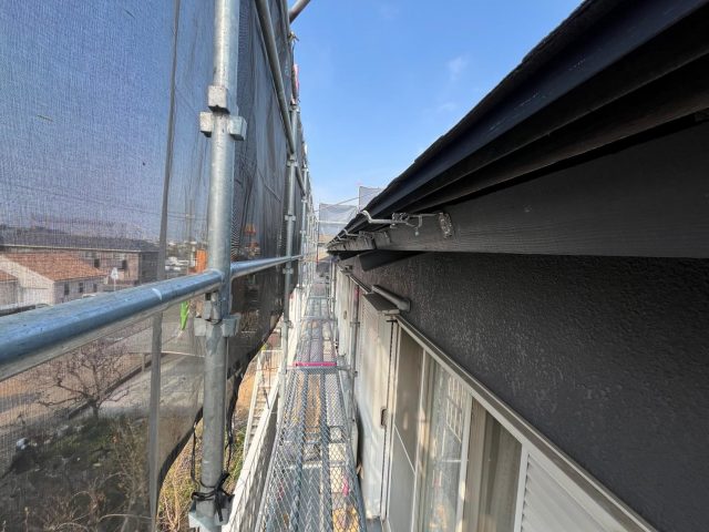 加古川市の雨樋交換に伴う金具設置